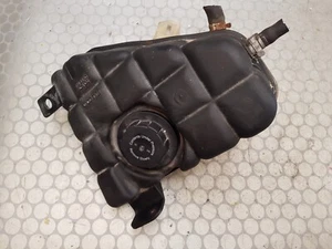 99 Cadillac Sevilla STS 4.6 Benzin Kühlmittel Expansion Header Flüssigkeitstank - Bild 1 von 3