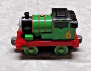 PERCY #6 TRAIN ENGINE THOMAS & FRIENDS - 2009 MAGNETIC WOODEN TRACK MATTEL - Picture 1 of 4