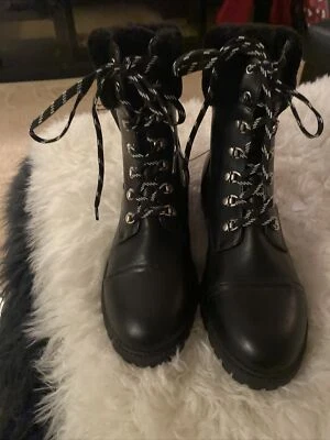 NWT Forever 21  Ankle Vegan Lining & Outside Lace Up Faux Fur Bootie Size 10 - Image 1 of 4