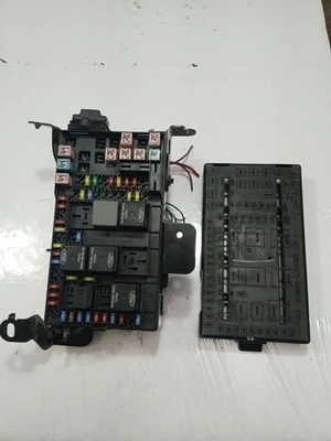 2005-07 FORD F250 F350 SUPERDUTY 6.0 DIESEL FUSE BOX RELAY MODULE 5C3T-14A067-BD - Image 1 of 4