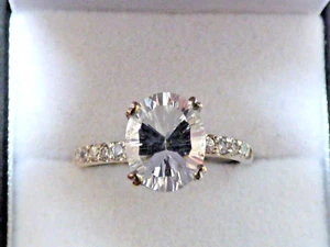 Beautiful Petalite Ring - concave millenium cut stone - Picture 1 of 6