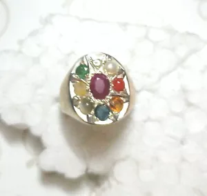 Anello Noratna o Navgrah in argento sterling 925 con 9 pietre preziose naturali - Foto 1 di 4