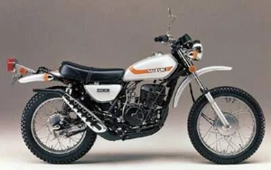 Funda para el asiento de la motocicleta SUZUKI TS400 APACHE - Correa de 1970 en adelante C / W - Imagen 1 de 2