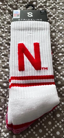 MEN'S STRIDELINE NCAA NEBRASKA CORNHUSKERS WHITE CREW SOCKS-M/L (8-12)-NWT! Cover