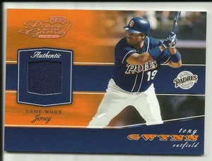 TONY GWYNN 2002 Playoff Piece of the Game Materials Bronze #044/250 $25 Padres - Picture 1 of 2