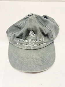 Sombrero verde The White Lotus Sicilia Taormina Four Seasons San Domenico Palace - Imagen 1 de 7