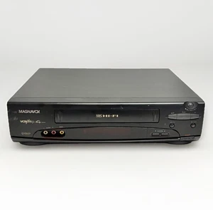 Magnavox VRU-462 AT01 4 Head Hi-Fi VHS VCR Player Recorder *FOR PARTS OR REPAIR* - Picture 1 of 12