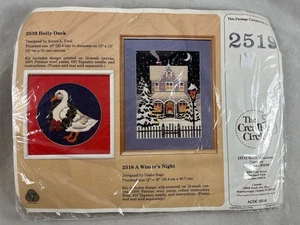 1988 Creative Circle Holly Duck Crewel Embroidery Kit 2519 Holiday New Deadstock - Picture 1 of 4