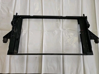 2007-2013 VOLVO C30 RADIATOR  COVER 4N51-8A421-AE/4N51-8N065 OEM - Image 1 of 3