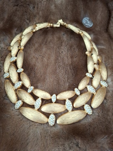 Collana grossa vintage anni 80 tono oro spazzolato sm strass pezzo passerella Givenchy