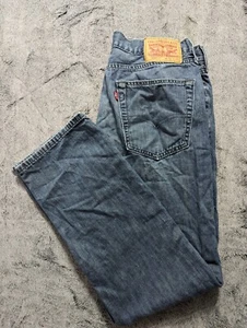 Pantalones de mezclilla Levi's 514 calce recto para hombre talla 32x30 lavado medio - Imagen 1 de 14