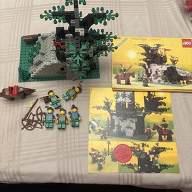 LEGO Castle: Camouflaged Outpost/Manual  (6066) 98 percent Complete *Read*