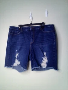 Sofia Jeans Sofia Vergara pantaloncino 18 Gabriella bermuda corto invecchiato orlo grezzo - Foto 1 di 15