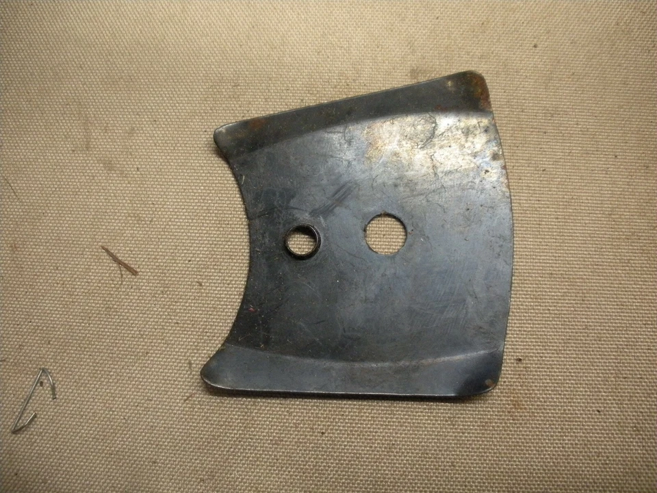 NOS OEM REMINGTON CHAINSAW BAR PLATE  R1 - Image 1 of 1