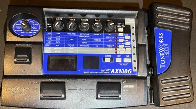 Pedal de guitarra multiefectos Korg ToneWorks AX100G - sin adaptador de corriente Foto 1 de 2