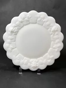 Vintage Westmoreland getäfelt Traube Milch Glas BROT & BUTTER/DESSERT Teller 6,25" - Bild 1 von 5