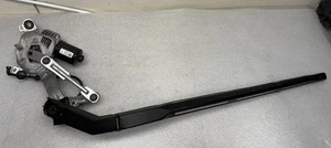 ⚓️ 2024-2025 TESLA CYBERTRUCK WINDSHIELD WIPER ARM Motor WIPER BLADE OEM 1853255 - Picture 1 of 5