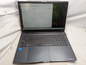 DynaBook Laptop Windows 11 Satellite Pro L50-J i5-1135G7 8GB 256GB SSD(L838) - Picture 1 of 6