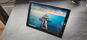 Surface Pro 3 (i3, 4GB, 64GB SSD, Display wie neu) - Bild 1 von 15