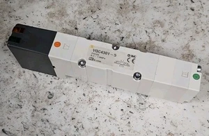 VQC4301-5 SMC 0.2-1.0 MPa Pneumatic Solenoid Valve - 39 Avail! Clean & Tested! - Picture 1 of 2