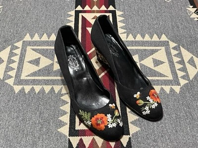 Lulu Guinness Black Floral Embroidered Wedge Heels Size 37.5 - Image 1 of 4