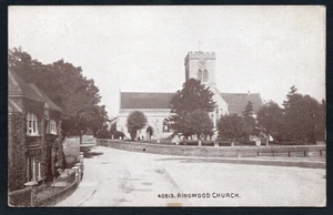 Postcard Ringwood New Forest Hampshire the Church posted 1926 - Picture 1 of 2
