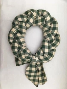 Unusual Green & Ivory Checkered or Gingham Cloth Twist 10" Wreath with Bow - Picture 1 of 6