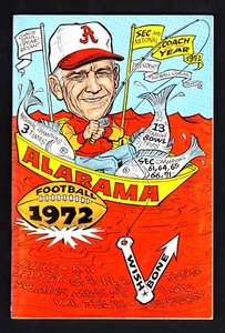 1972 UNIVERSITY OF ALABAMA FOOTBALL PRESS GUIDE MEDIA GUIDE W/ COACH BEAR BRYANT - Picture 1 of 1