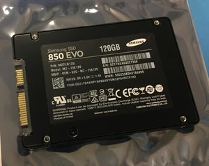 SAMSUNG 850 EVO 120GB SATA Internal Solid State Drive SSD MZ-75E120 MZ7LN120 - Afbeelding 1 van 2