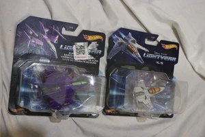Disney Pixar Hot Wheels Lightyear Diecast Zurg Fighter Ship Lot of 2 - Picture 1 of 4