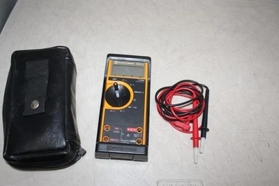 Multímetro SQUARE D WMM-23 con funda protectora -Probado/Funcionando Foto 1 de 4