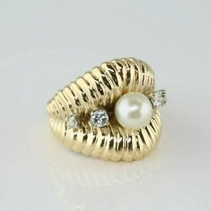 14K Yellow Gold White Pearl and Diamond Ring Size 4 Circa 1960 - Picture 1 of 7