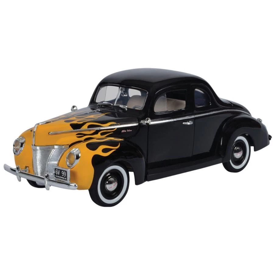 1:18 1940 Ford Deluxe -- Black w/Flames -- MotorMax - Image 1 of 1