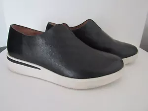 Kenneth Cole Gentle Souls Leather Slip-on Shoes Size 8.5 M - Picture 1 of 8