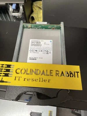 200GB Solid State Hard Drive SSD 4Gbps Fiber Channel EMC CX-AF04-200 118032714  - Image 1 of 4