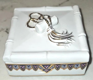 Vintage Chinoiserie Collection for Elizabeth Arden Porzellan Schmuckschatulle Japan - Bild 1 von 9