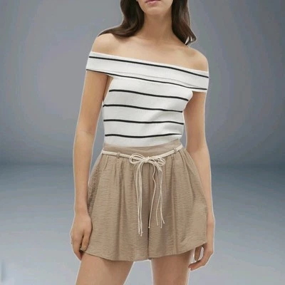 Blusa feminina VERO MODA Grace com babado fora do ombro listras de bétula tamanho XL - Imagem 1 de 4