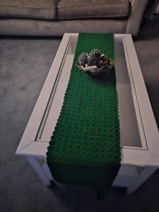 Brand New Handmade crocheted table runner Green - Picture 1 of 4