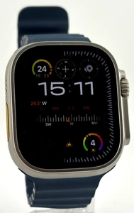 Apple Watch Ultra 2 49 mm noir titane, 2025 GPS, cellulaire 5G - 64 Go - Soutien-gorge à 100 % - Photo 1 sur 7
