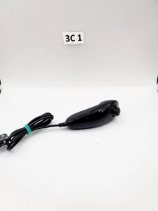 Nintendo Wii Controller Nunchuck Nero (RVL-004) - Foto 1 di 4