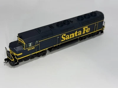 Athearn N Scale 16852 EMD F45 Santa Fe #1936 with Tsunami DCC Sound - Image 1 of 4