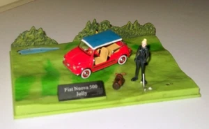 DIORAMA FIAT NUOVA 500 JOLLY SERIE GOLF con Eva Kant. - Foto 1 di 1
