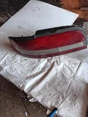 Conjunto luz trasera izquierda nissan altima 95 96 97 Foto 1 de 3