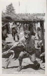 Tarjeta postal Paiute Native American Medicine Man Nevada c. 1910 RPPC NOKO UNP - Imagen 1 de 2