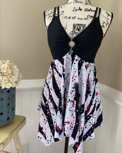 Woman’s size 12 halter style swim top Black And White Multi - Picture 1 of 8