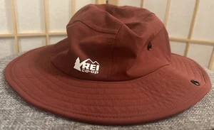 REI Bucket Sun Hike Hat Cap Men’s Small Red Button Folding Lined Polyester - Picture 1 of 17
