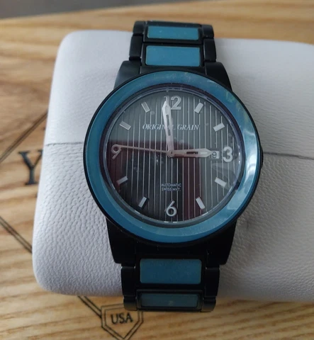 Original Grain Yankees Watch. 1923-2008 Series. Pre-owned, never used Cover