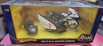 Hot Wheels Batman 1966 TV Series BatCycle & Sidecar 1:12 Scale Box Set 2009 New - Image 1 of 4