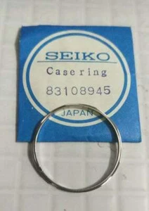 SEIKO 83108945 ANELLO CASSA E MOLLA CARTER per seiko Diver 6105 A/6105B NOS - Foto 1 di 3