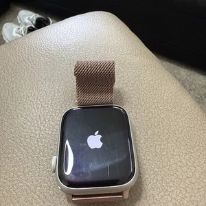 APPLE WATCH SERIA 7 SILVER 45mm - Zdjęcie 1 z 4